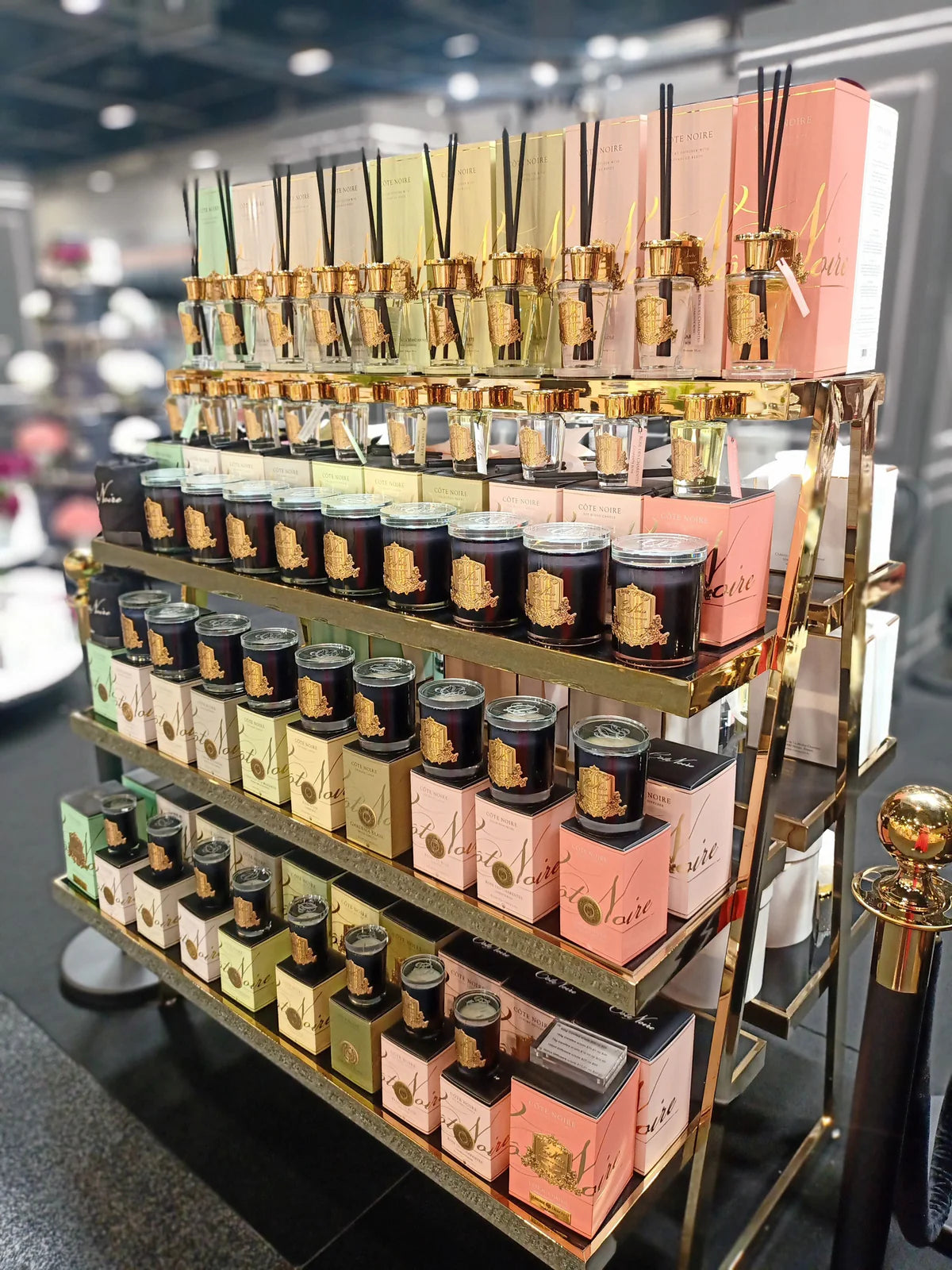 150ml diffuser fleur-de-lis with gold badge