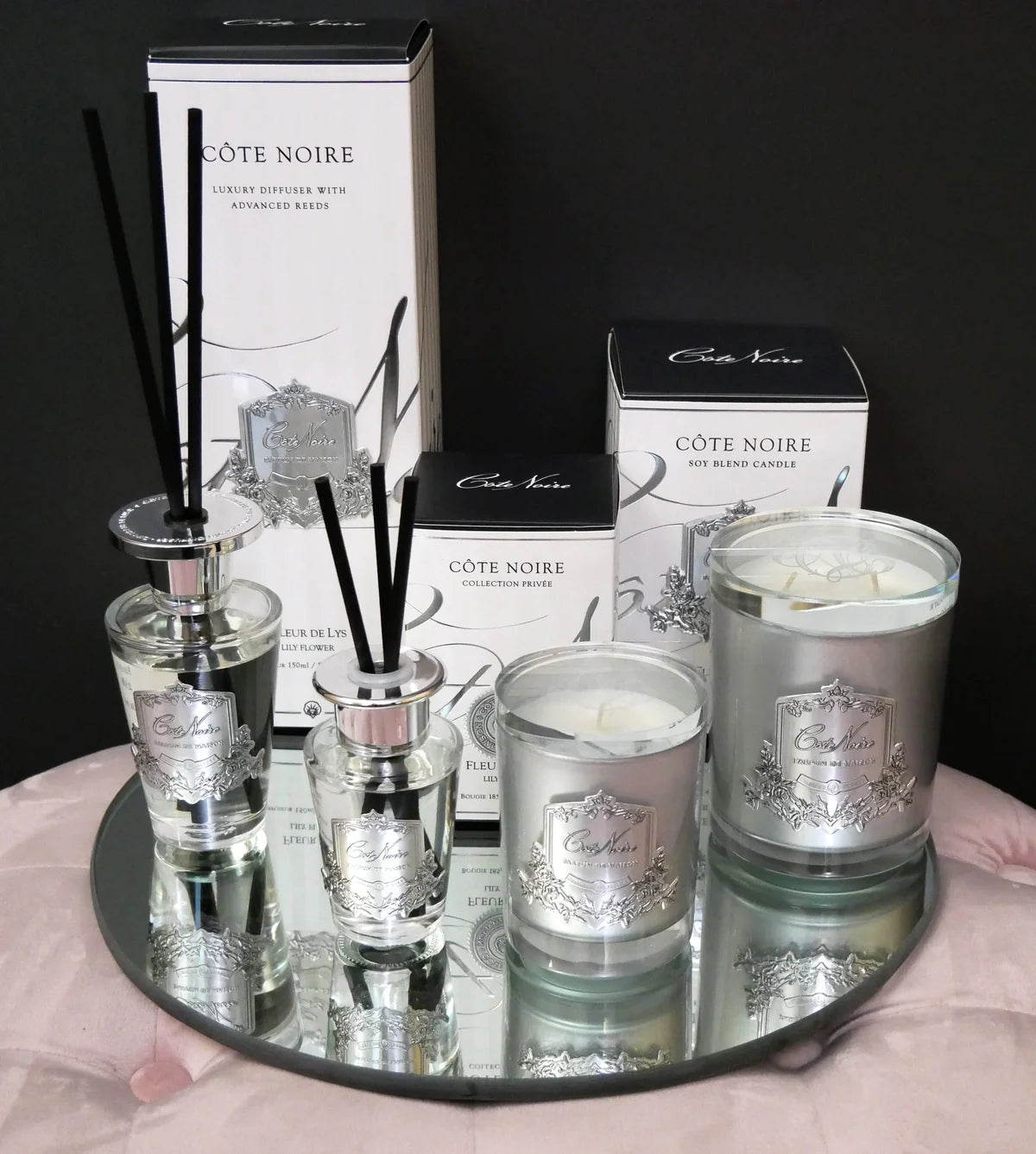 Diffuseur 150ml fleur de lys badge argent