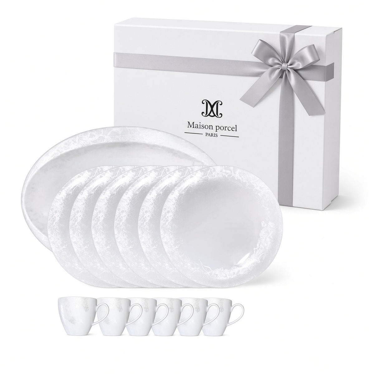 Coffret de porcelaine 13 Pièces Belle époque White