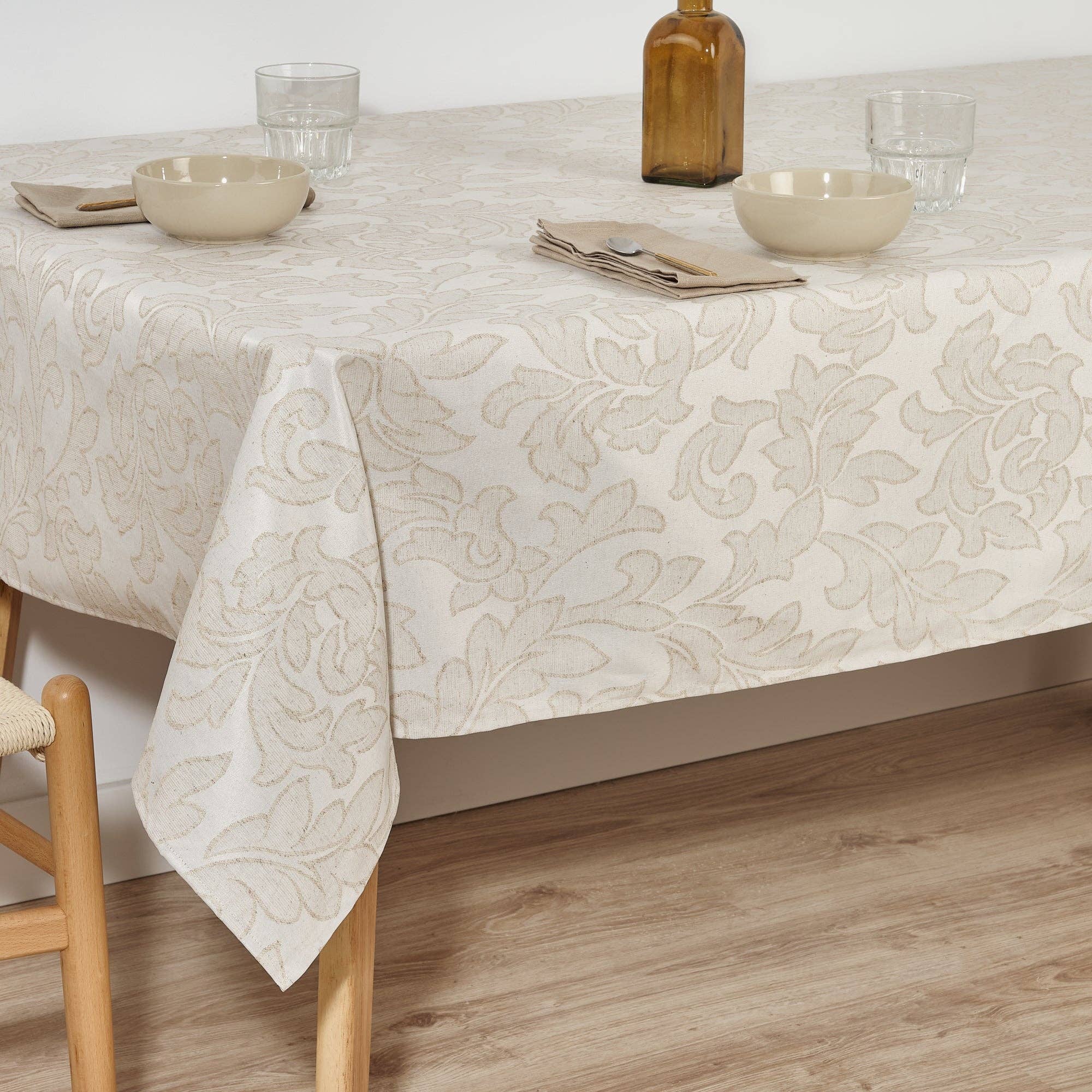 Acacia tablecloth in stain-resistant jacquard linen