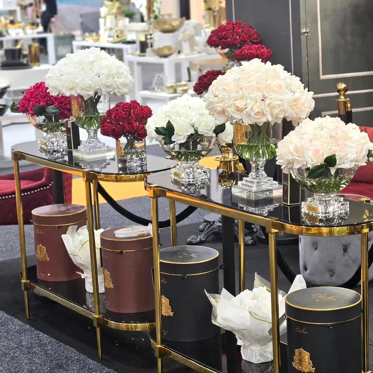 Bouquet luxury French blanc badge doré