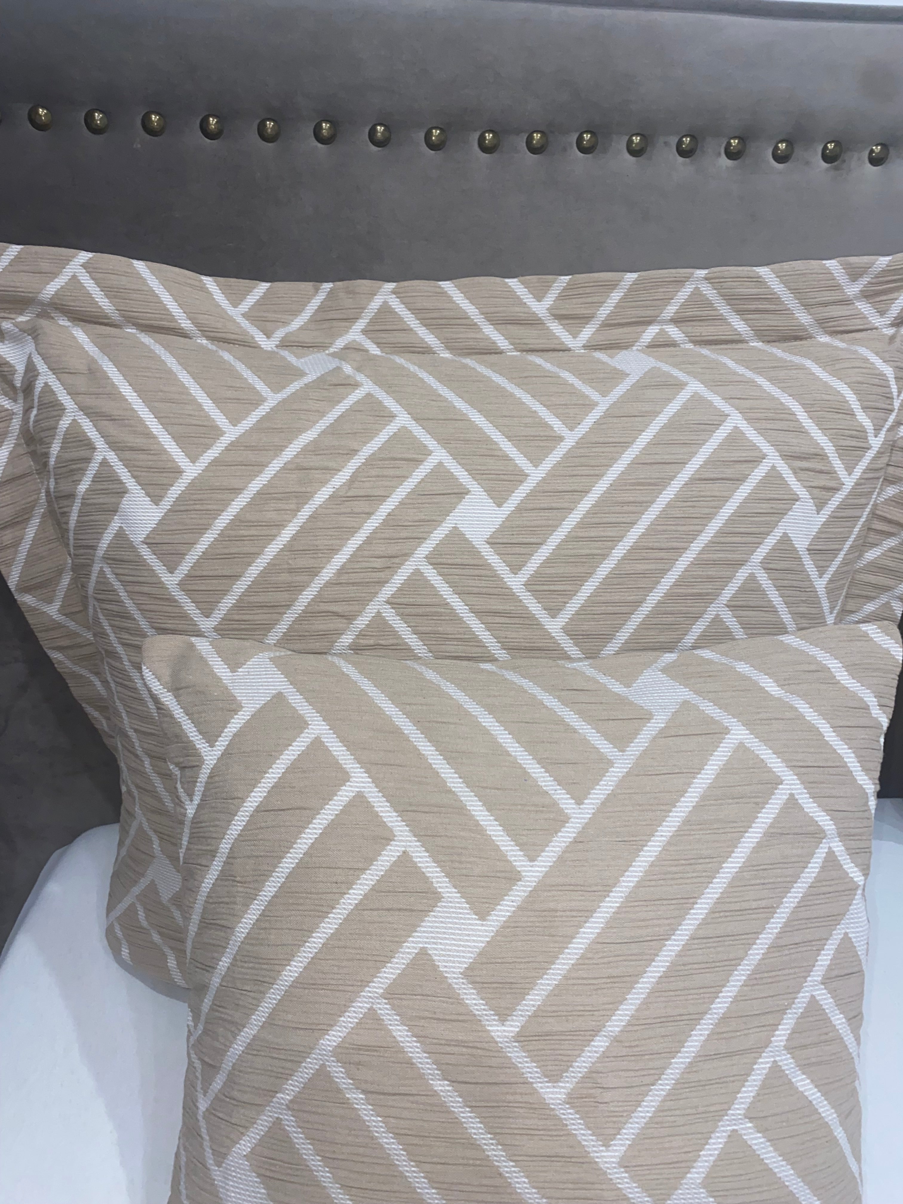Rhodes camel coussin - Maison porcel  | Porcelaine