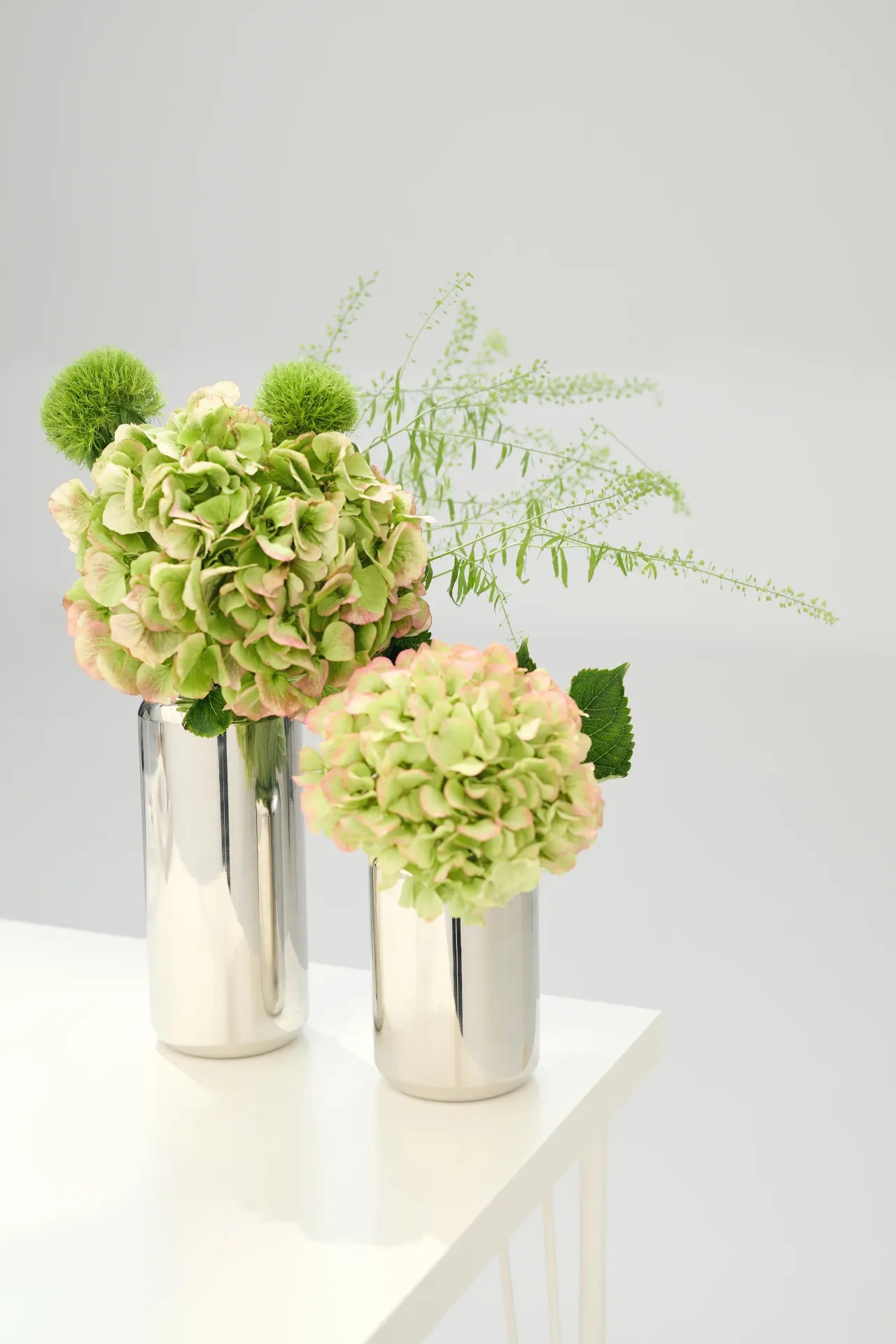 Vase en acier inoxydable H.23 – Lunaria