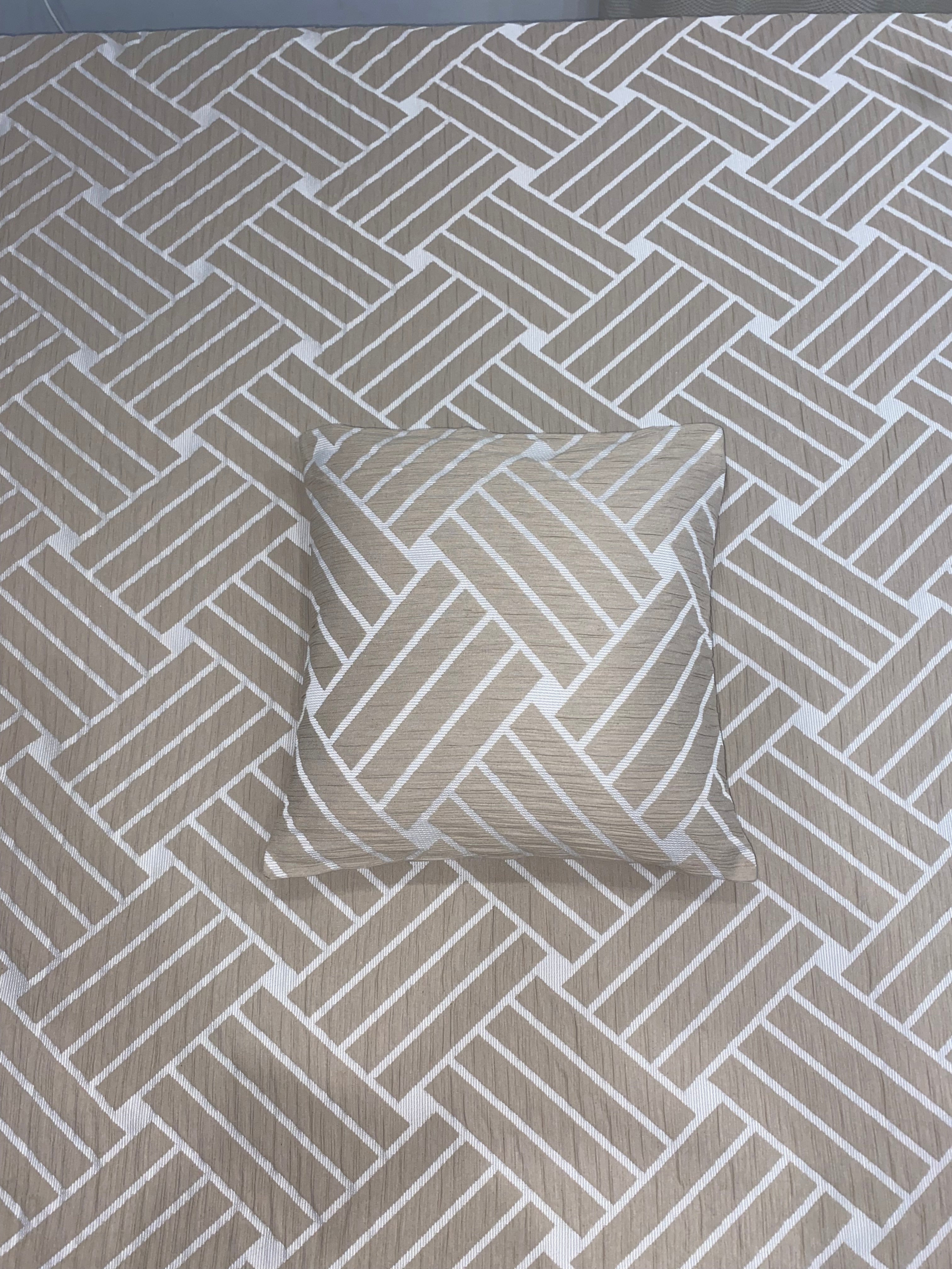Rhodes camel coussin - Maison porcel  | Porcelaine